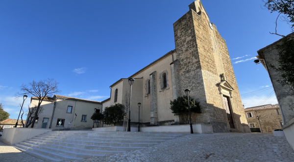 Clapiers place de l'eglise rénovée