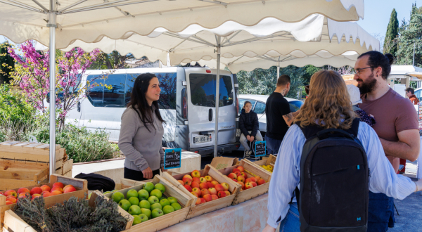 fruits sur le marché de Grabels 