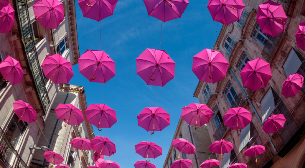 parapluies octobre rose